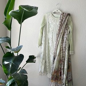 Sobia Nazir cotton net 3 pc suit silk dupatta M